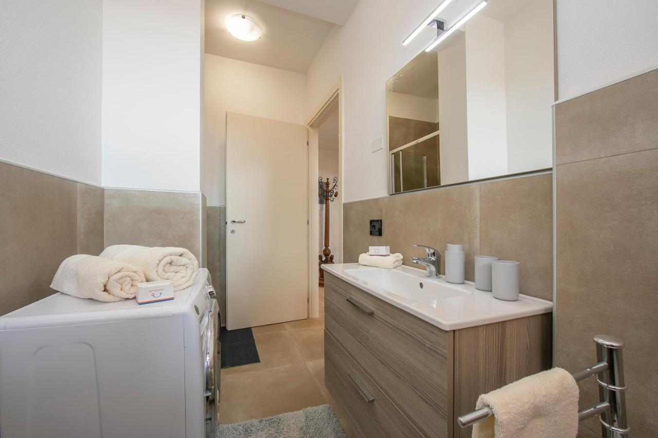 Villa Teresa Apt Lake Garda View - Happy Rentals Soiano Del Lago Dış mekan fotoğraf
